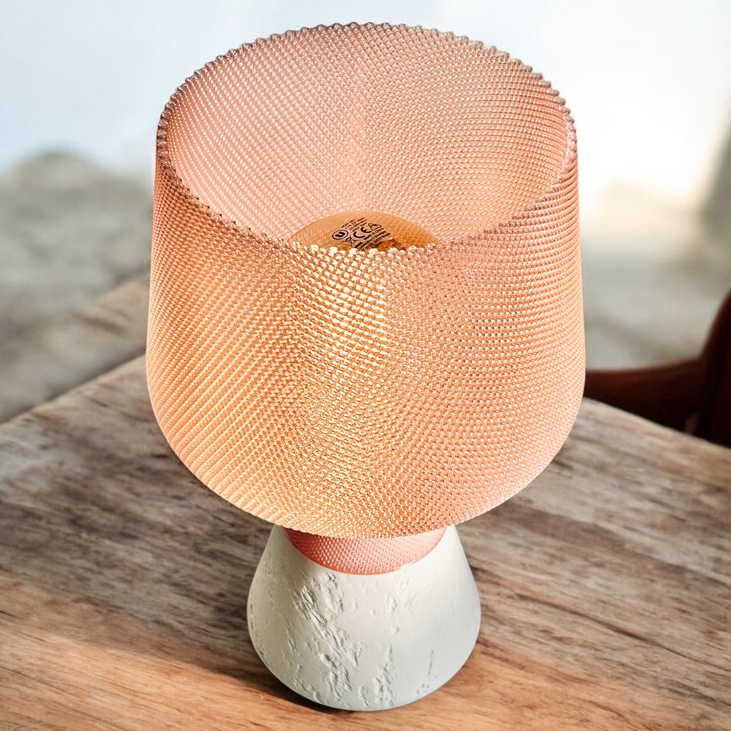 CALIZ Table Lamp – Woven Texture 3D Printed Design